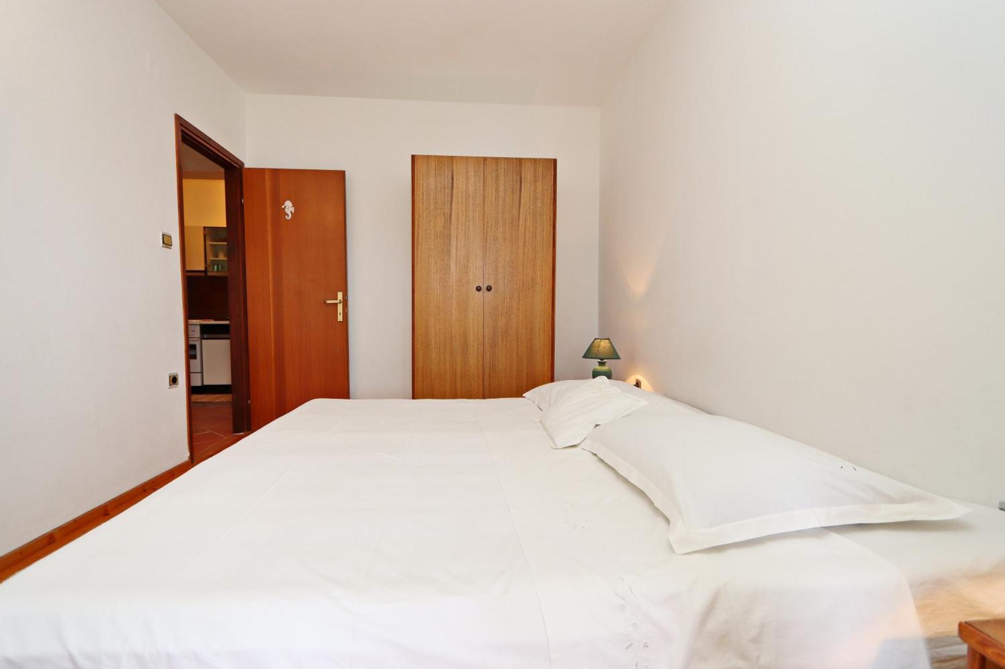 Apartments By The Sea Prizba, Korcula - 4484 客房 照片